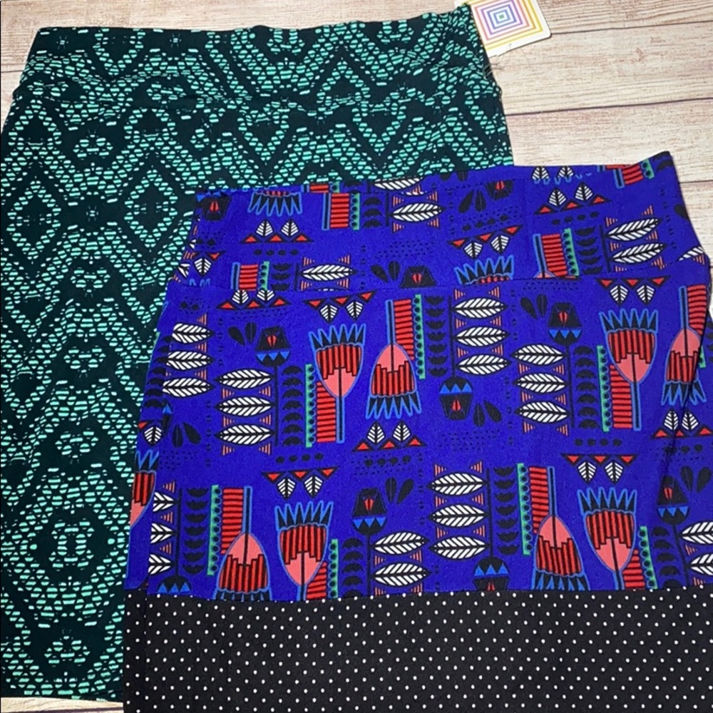 NWT Lularoe 2XL Cassie Bundle. - Picture 2 of 8